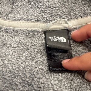 The North Face Heather Gray Fleece Pullover